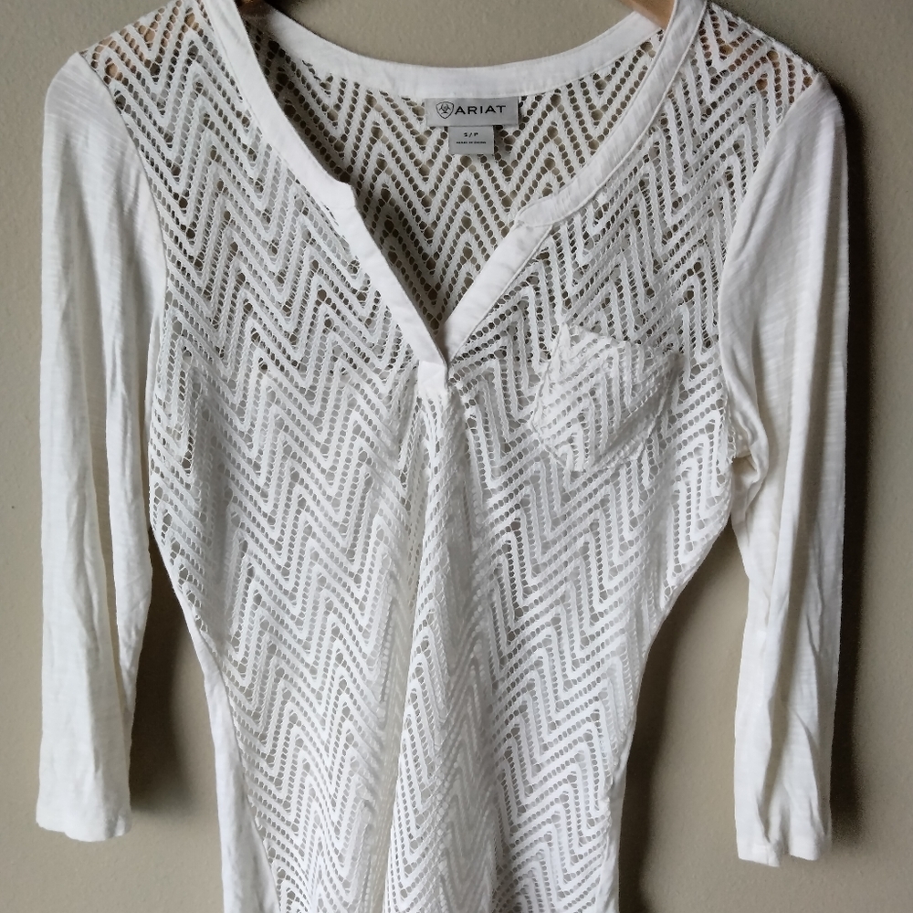 NWOT Ariat Women's Ivory 3/4 Sleeve Top
